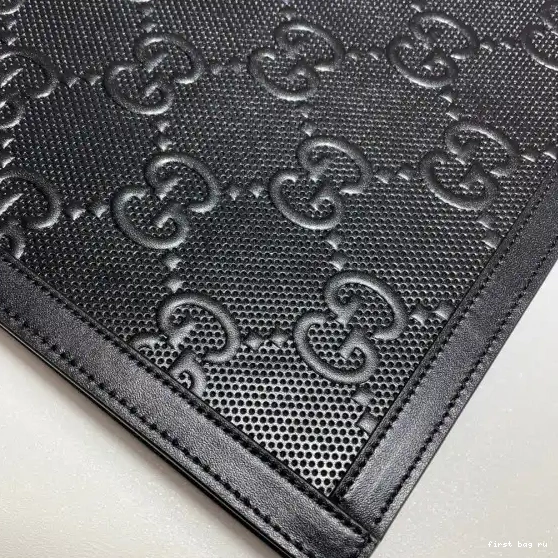 First bag ru GUCCI pouch GG embossed 0610